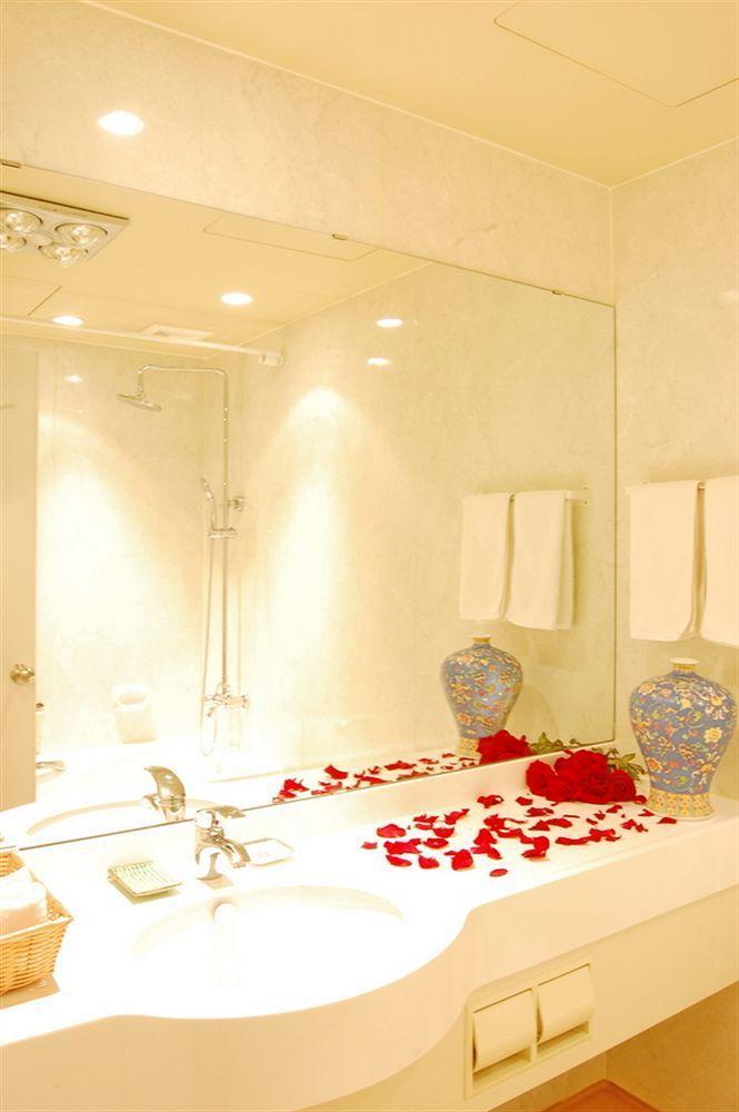 Lijiang Zen Garden Hotel - Wuyi Yard מראה חיצוני תמונה